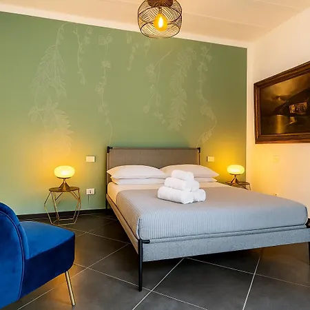 La Residenza Dell' Alloro דירה