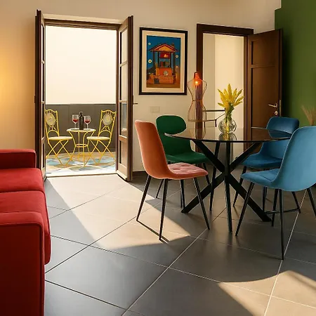 La Residenza Dell' Alloro דירה *