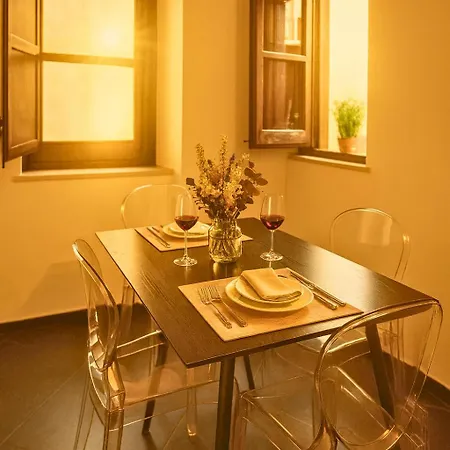 La Residenza Dell'alloro Apartman *